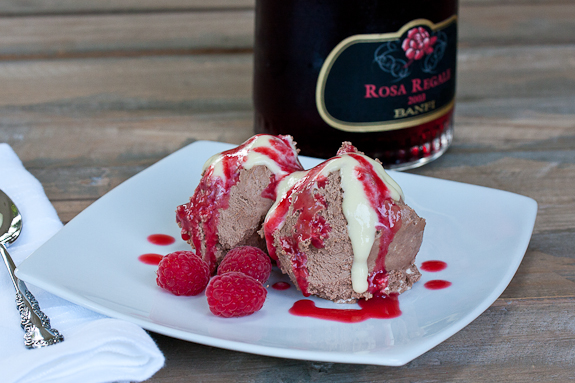 Daring Bakers Challenge – Chocolate Pavlovas with Chocolate Mascarpone Mousse and Raspberry Sauce