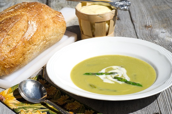 The perfect soup to usher in springtime