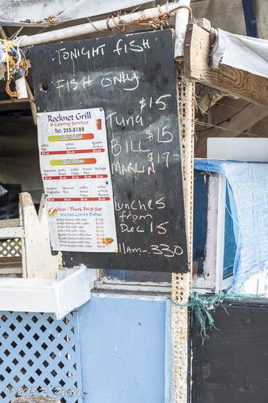 You can also find great casual spots and street foods, featuring freshly caught local fish